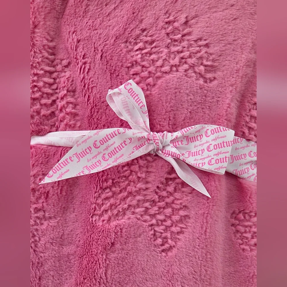 Juicy Couture Home Barbie Pink Bow Jacquard Faux Fur Throw Blanket